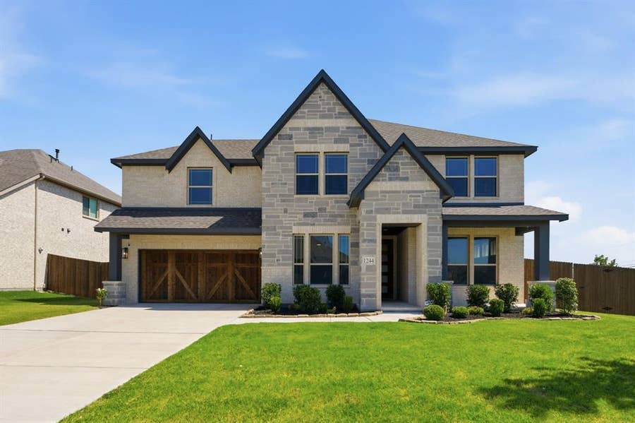 Property photo for 1244 Joseph Earl Drive, DeSoto, TX