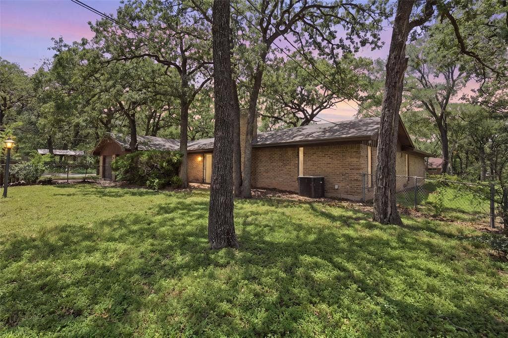4401 Idylwood, Waco, TX 76705