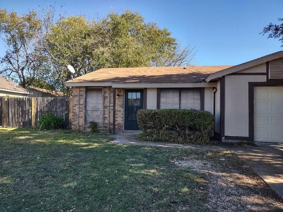 Property photo for 406 Vincent Street, Cedar Hill, TX