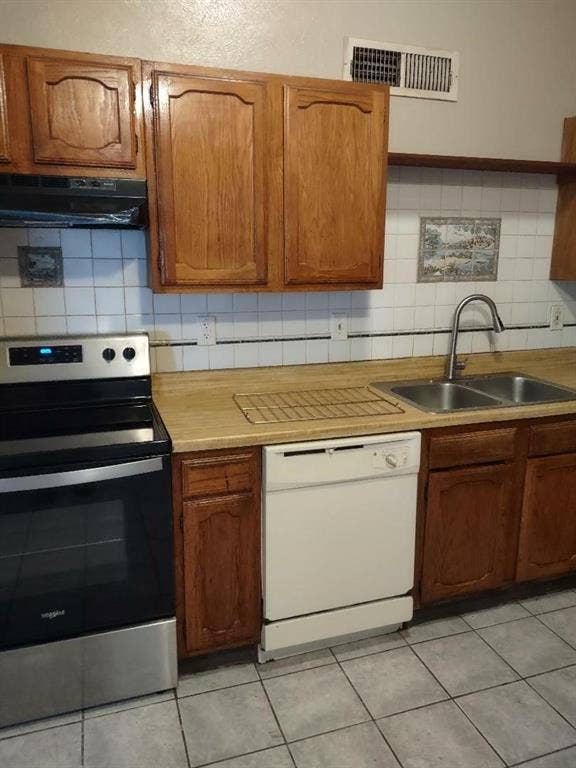 406 Vincent Street, Cedar Hill, TX 75104