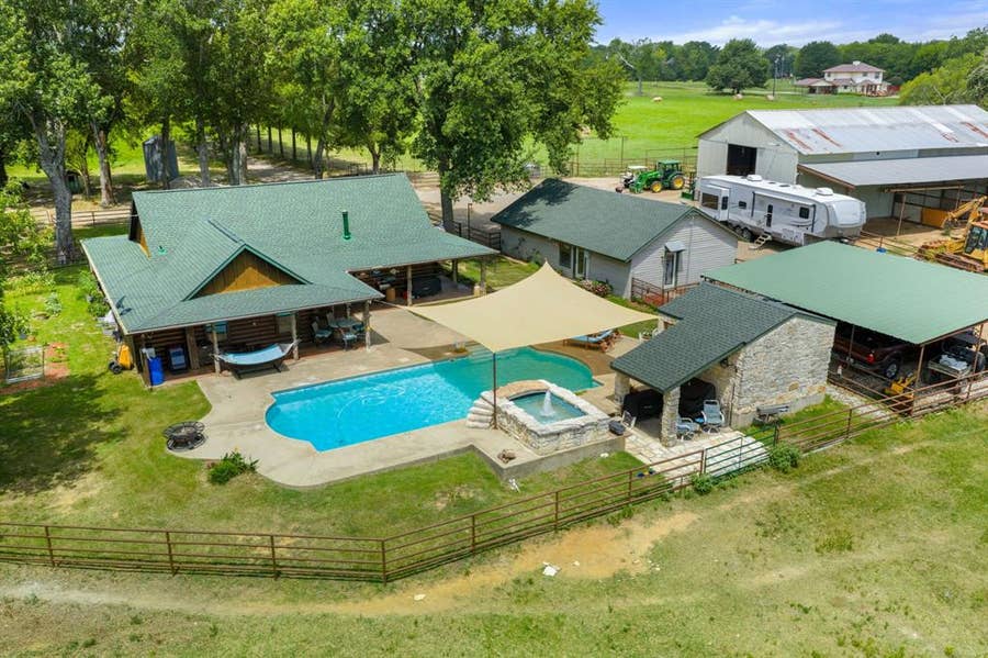 Property photo for 13494 County Road 2919, Eustace, TX