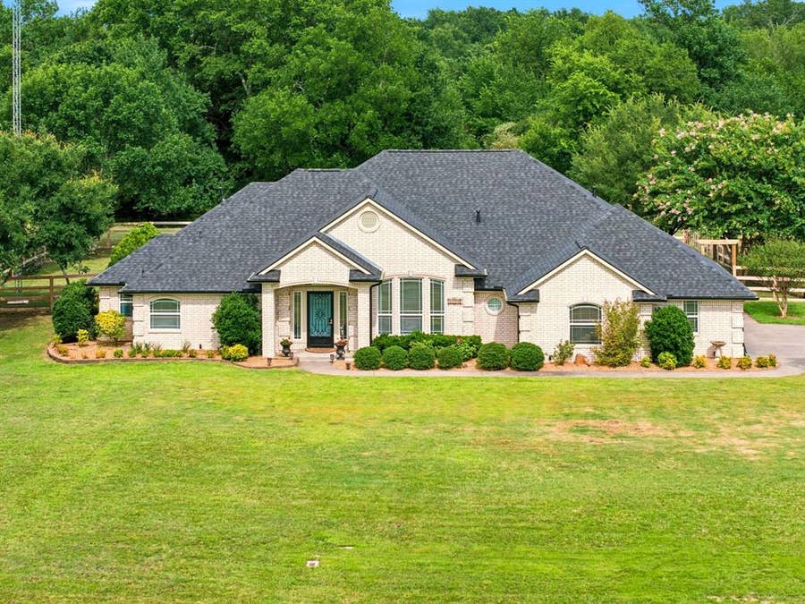 Property photo for 4069 Tracy Lane, Greenville, TX