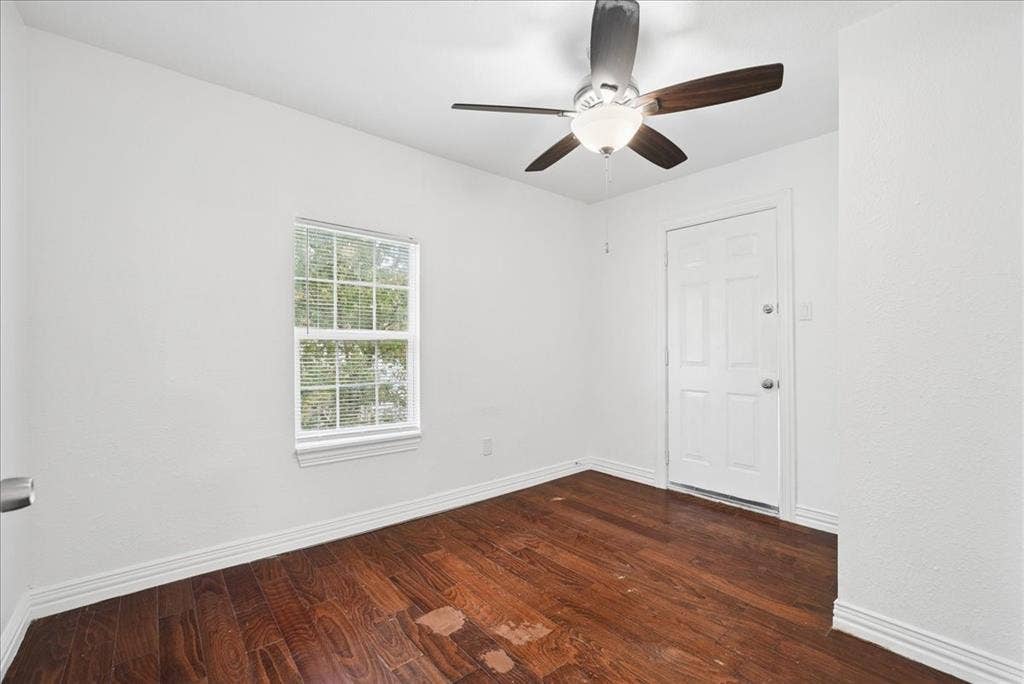 2001 Redman Circle, Dallas, TX 75223