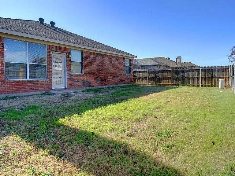 3621 Desert Mesa Road, Fort Worth, TX 76262 Backyard