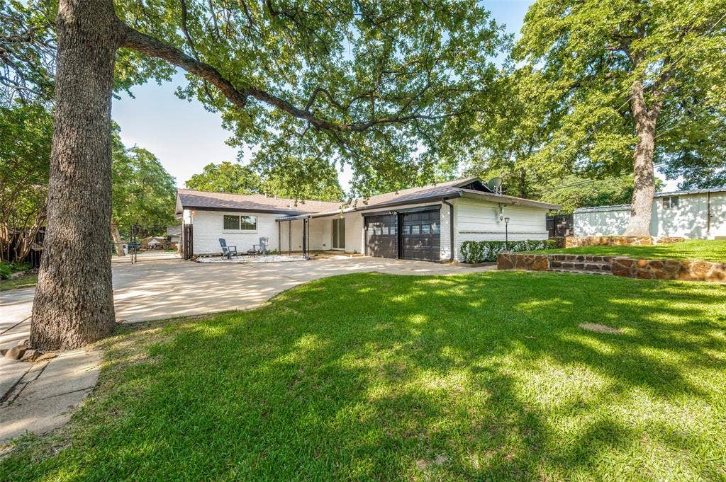 740 Bedford, Hurst, TX 76053 740 Bedford, Hurst, TX 76053