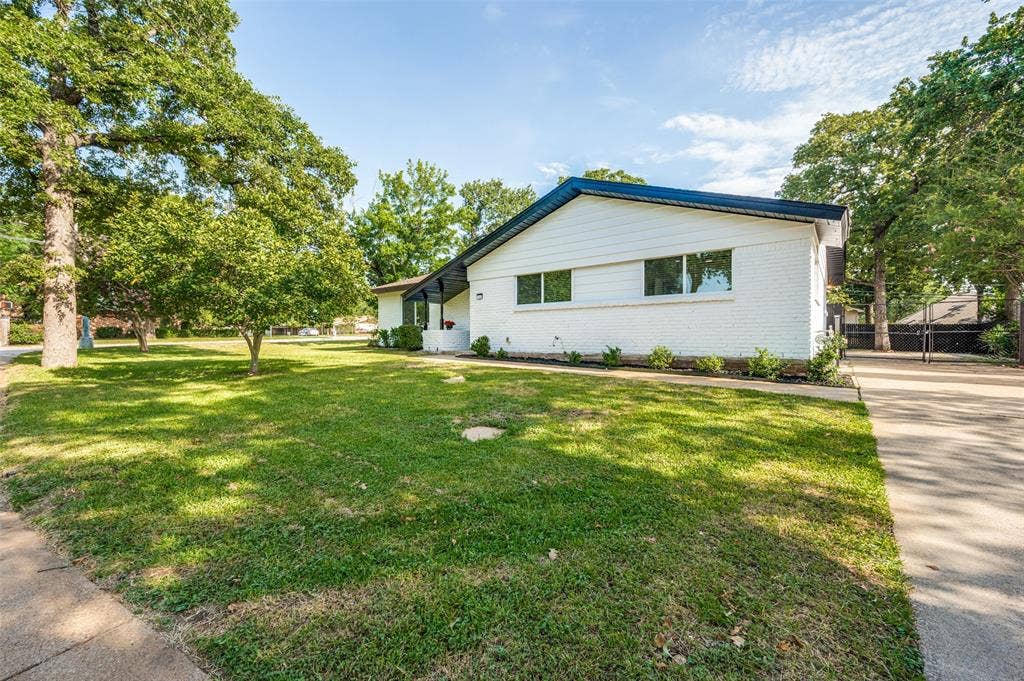 740 Bedford, Hurst, TX 76053 740 Bedford, Hurst, TX 76053