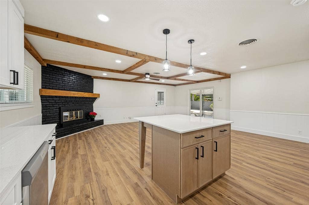 740 Bedford, Hurst, TX 76053 740 Bedford, Hurst, TX 76053