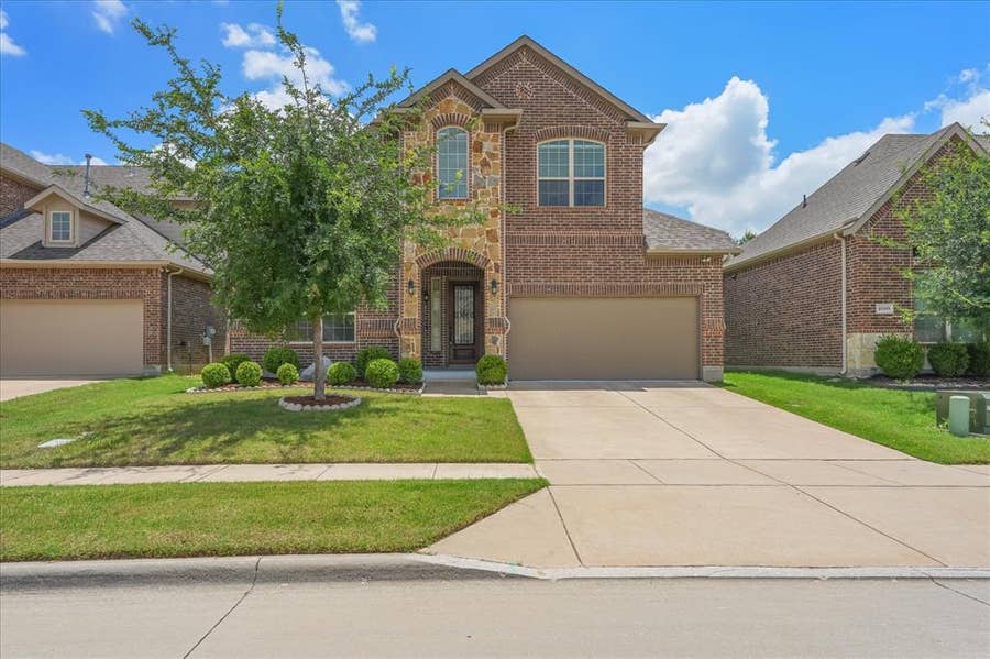 Property photo for 10305 Georgetown Place, McKinney, TX
