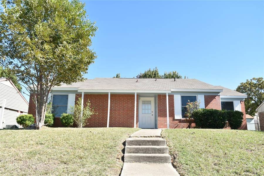 Property photo for 2014 High Bluff Drive, Garland, TX
