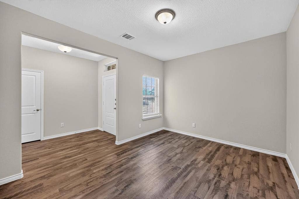 205 Watson Street, Red Oak, TX 75154 205 Watson Street, Red Oak, TX 75154