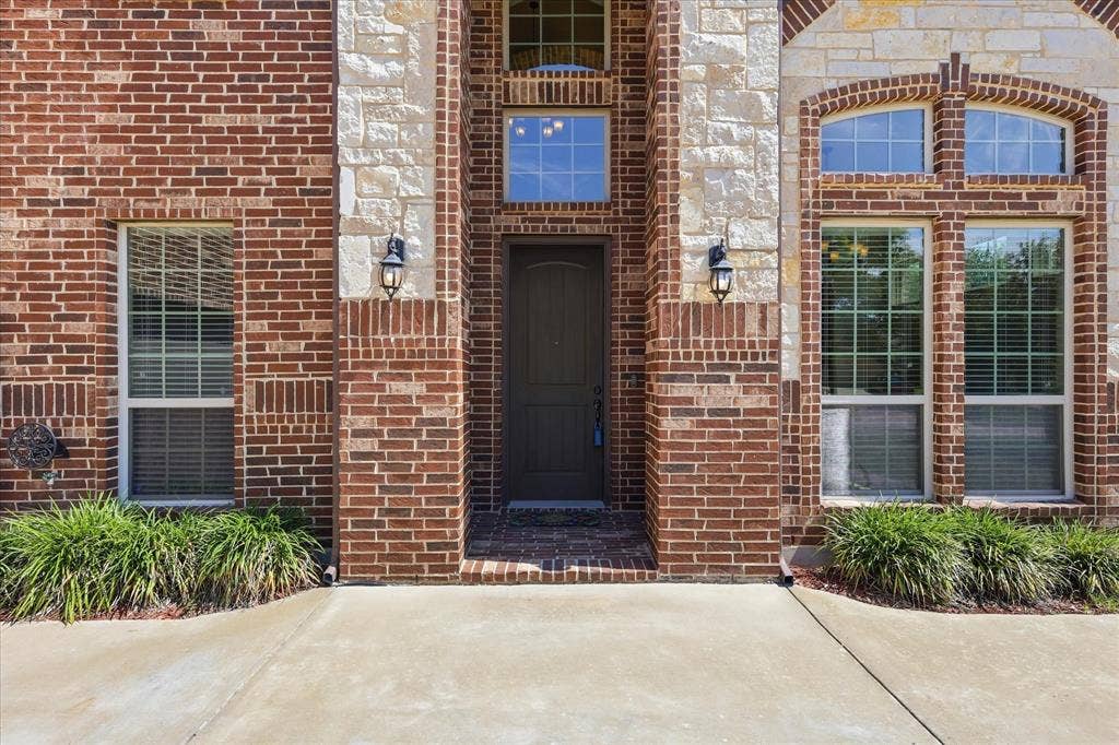 405 Double Creek Drive, Midlothian, TX 76065 405 Double Creek Drive, Midlothian, TX 76065