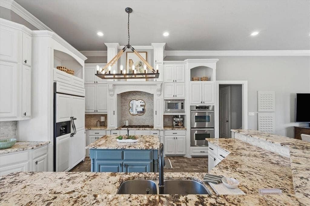 165 Dove Creek Road, Argyle, TX 76226 165 Dove Creek Road, Argyle, TX 76226