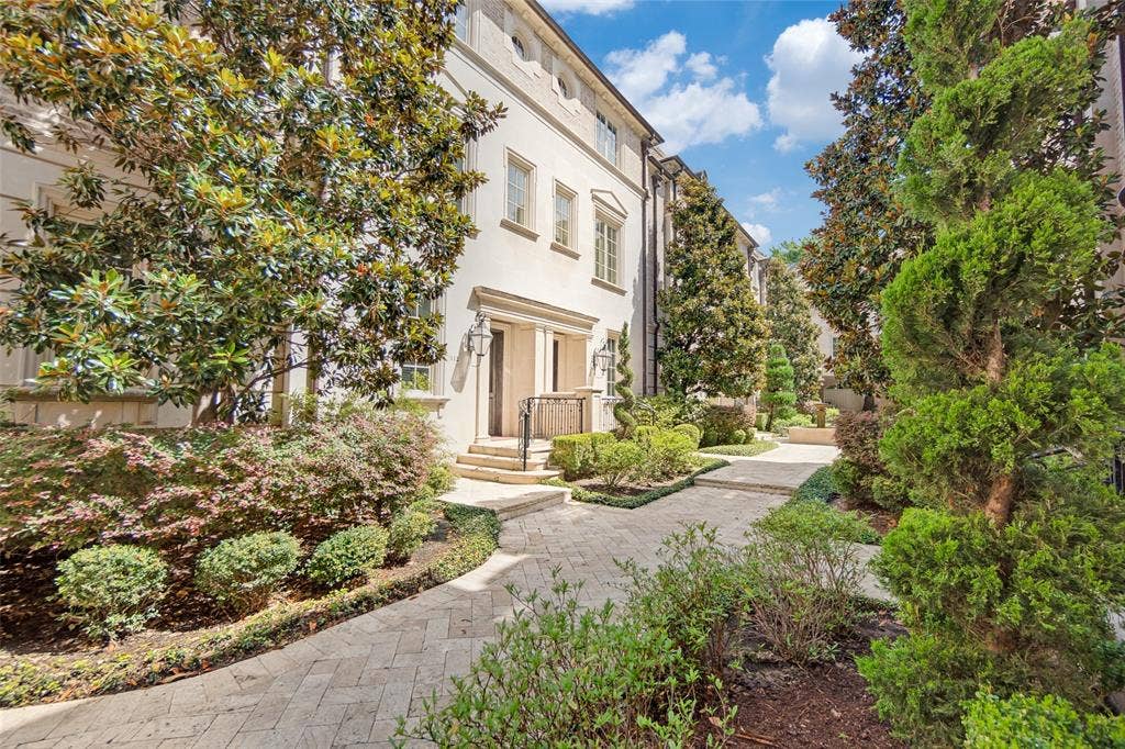4608 Abbott Avenue, #112, Highland Park, TX 75205