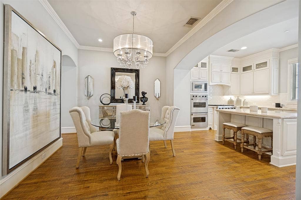4608 Abbott Avenue, #112, Highland Park, TX 75205
