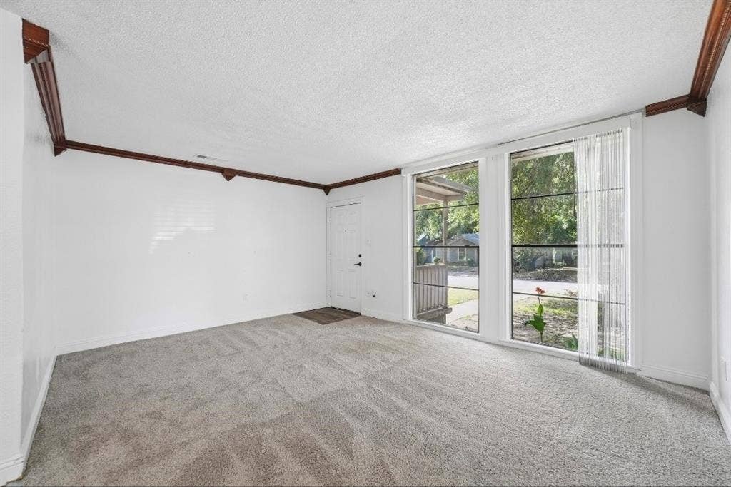2725 Aster Street, Dallas, TX 75211 2725 Aster Street, Dallas, TX 75211