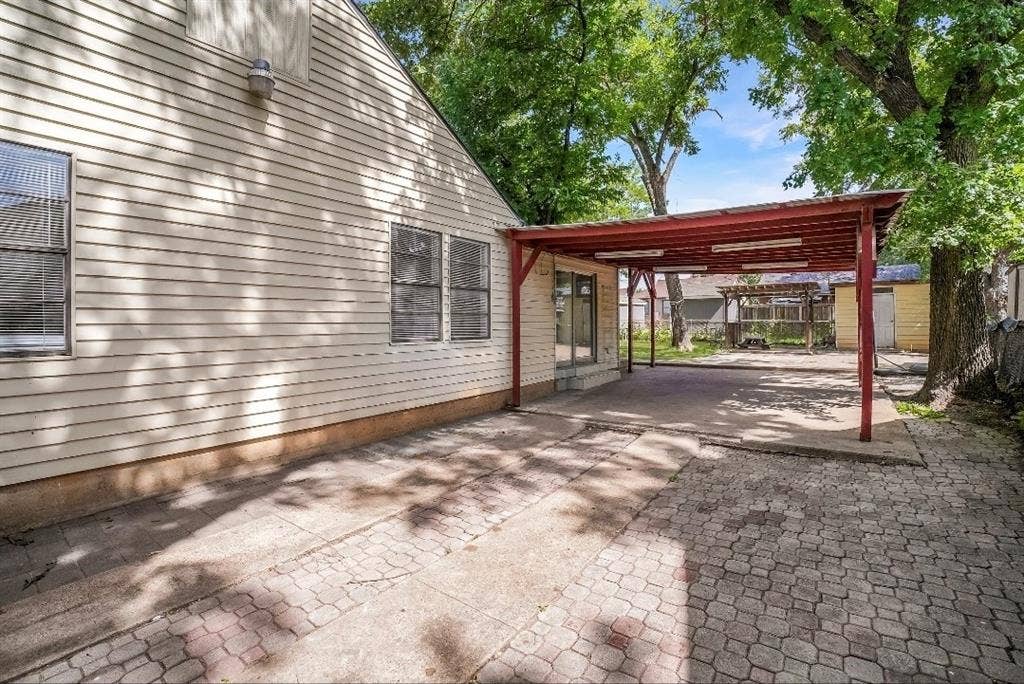2725 Aster Street, Dallas, TX 75211 2725 Aster Street, Dallas, TX 75211