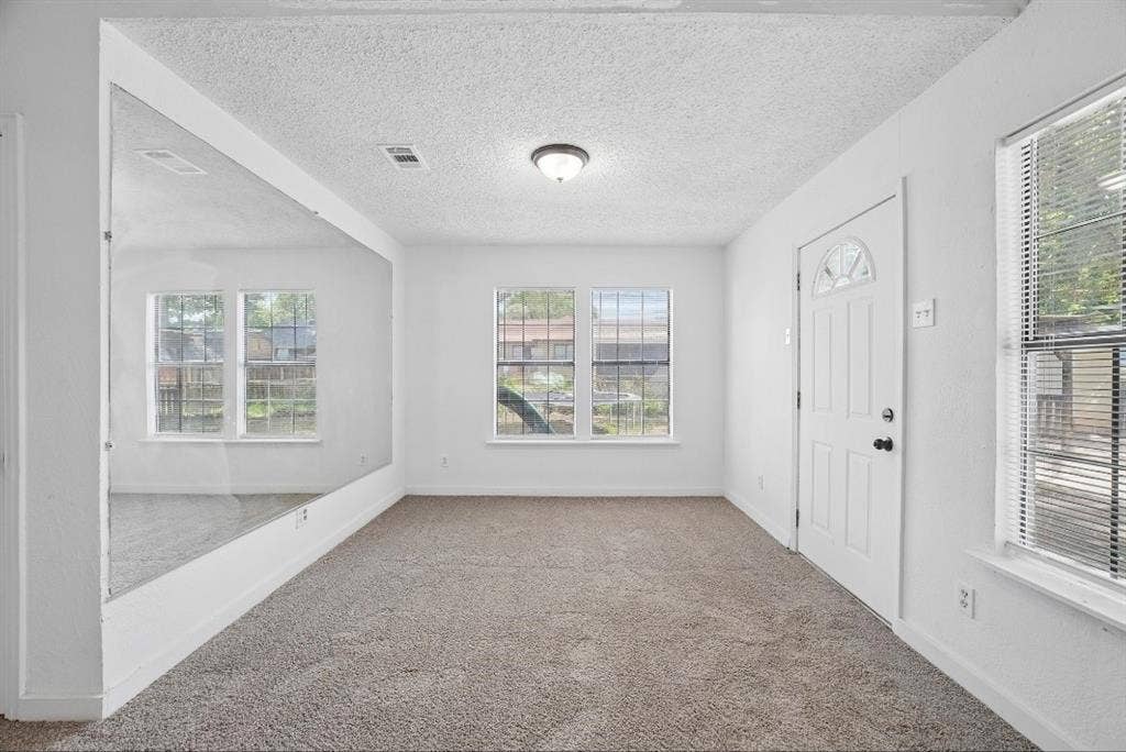 2725 Aster Street, Dallas, TX 75211 2725 Aster Street, Dallas, TX 75211