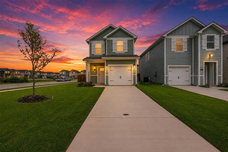 Property photo for 6009 Pinion Trail, Princeton, TX