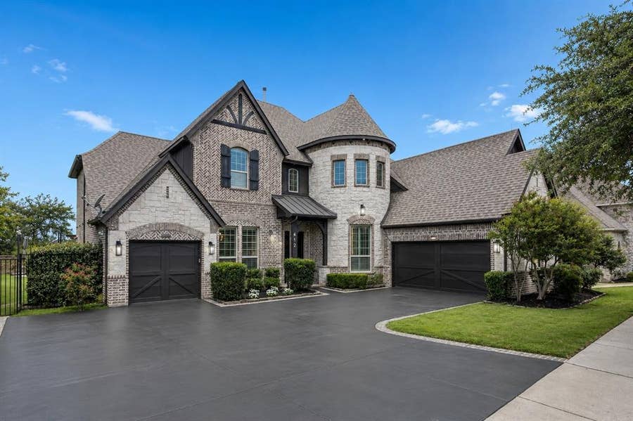 Property photo for 412 Winding Ridge Trail, Southlake, TX