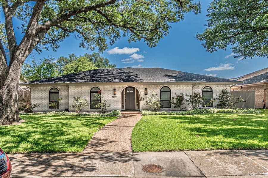 Property photo for 7229 Whispering Pines Drive, Dallas, TX