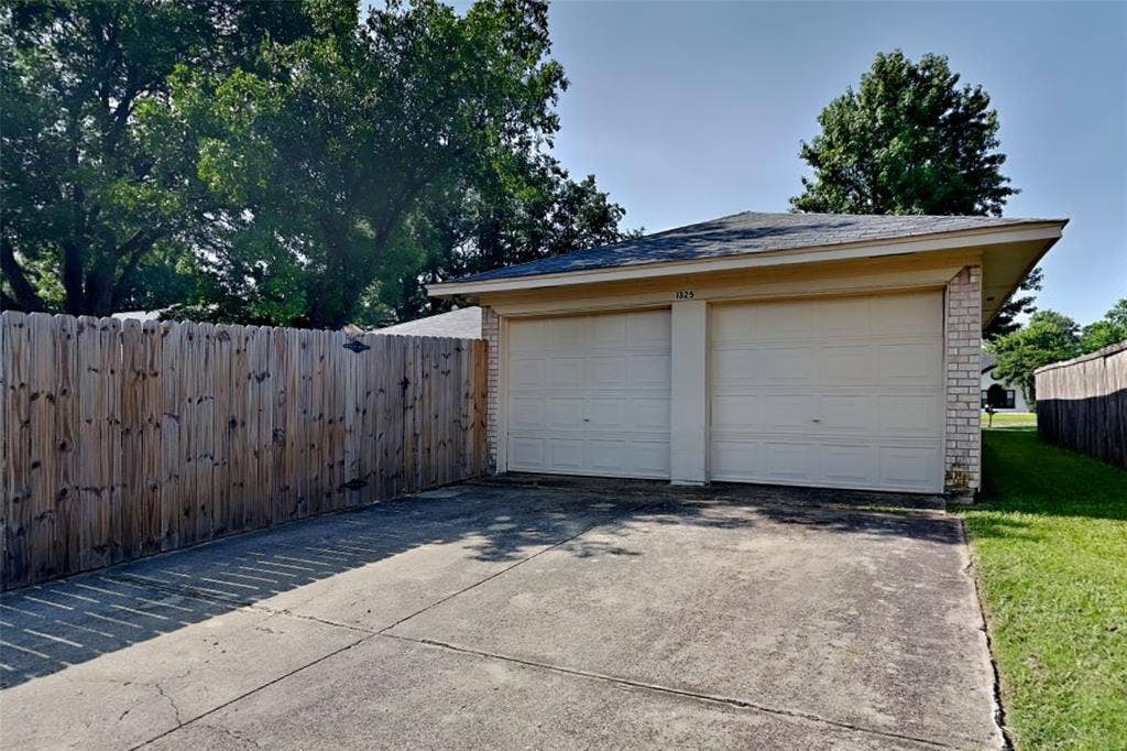 1325 Glyndon Drive, Plano, TX 75023