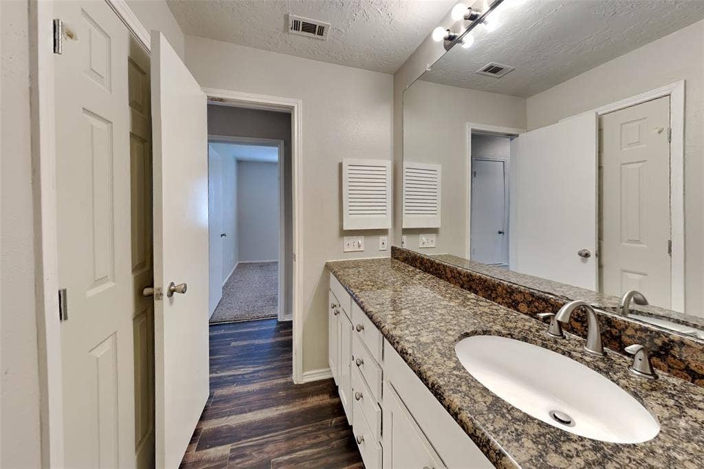 1325 Glyndon Drive, Plano, TX 75023