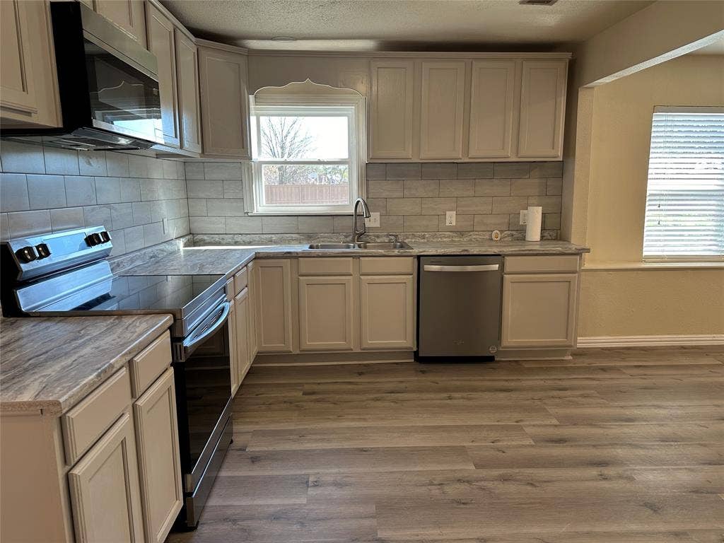 4706 Sachse Road, Sachse, TX 75048 4706 Sachse Road, Sachse, TX 75048