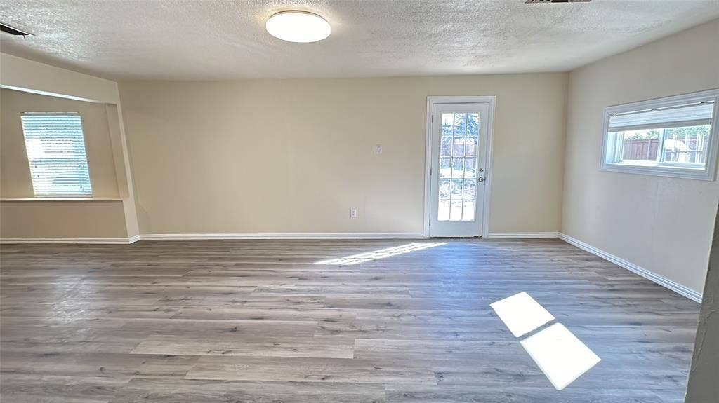 4706 Sachse Road, Sachse, TX 75048 4706 Sachse Road, Sachse, TX 75048