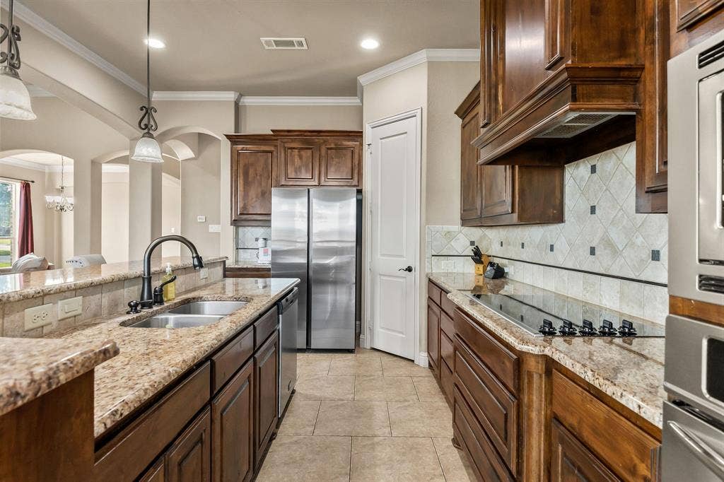 7206 Cattle Barron Court, Midlothian, TX 76065 7206 Cattle Barron Court, Midlothian, TX 76065