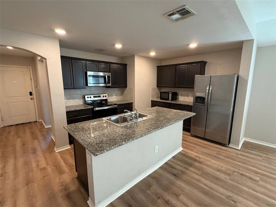 Property photo for 945 Newby Lane, Fate, TX
