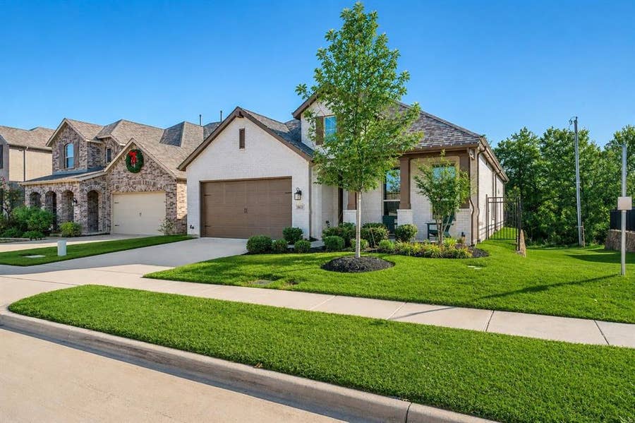 Property photo for 2813 Black Walnut Street, McKinney, TX