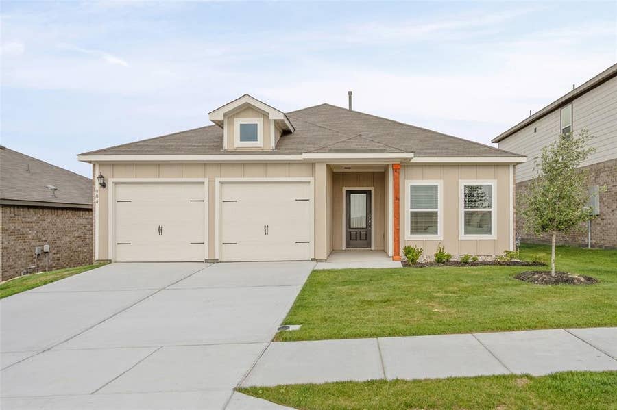 Property photo for 1121 Tempe Lane, Fort Worth, TX