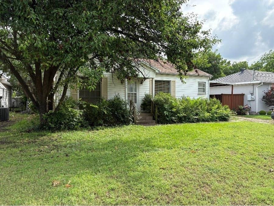 Property photo for 6326 Petain Avenue, Dallas, TX