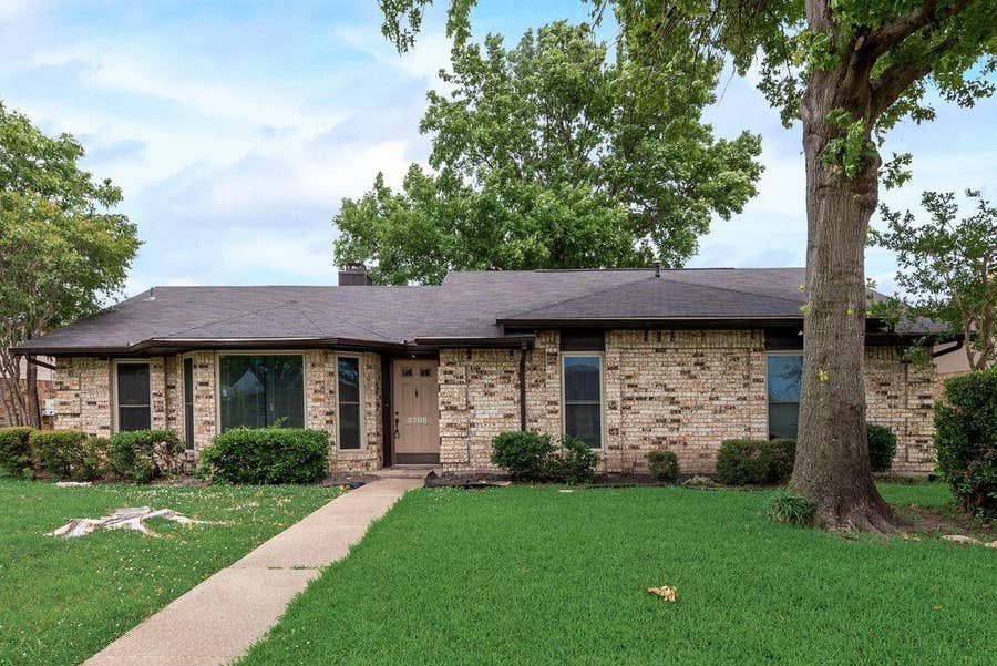 Property photo for 3702 Lofland Lane, Rowlett, TX