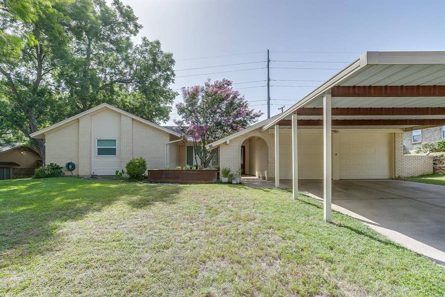Property photo for 228 Aquilla Drive, Lakeside, TX
