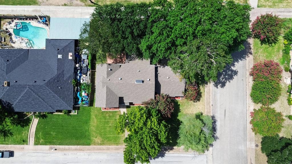 344 Woodbrook Drive, DeSoto, TX 75115