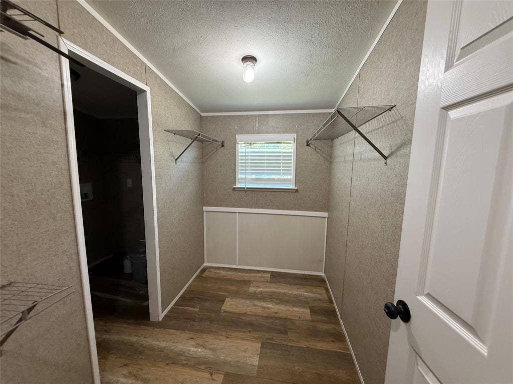 4262 Cactus Drive, Argyle, TX 76226 Primary Bary Closet