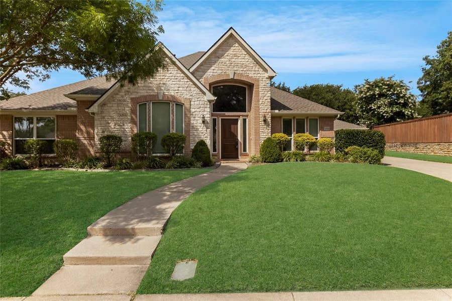 Property photo for 4705 Morning Glory Way, McKinney, TX