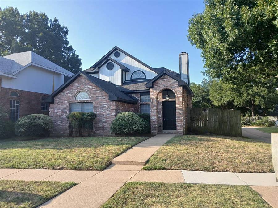 Property photo for 4305 Sierra Drive, Grand Prairie, TX