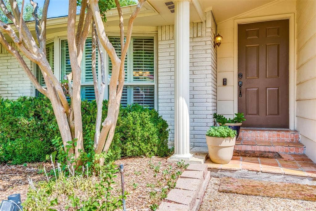 6607 Roundrock Road, Dallas, TX 75248 6607 Roundrock Road, Dallas, TX 75248