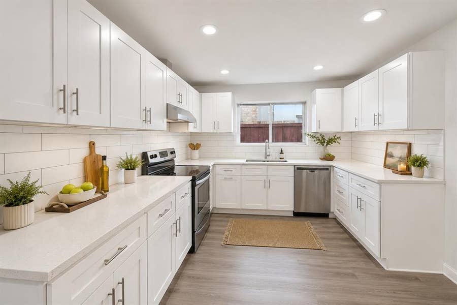 Property photo for 1813 Morningstar Trail, Richardson, TX