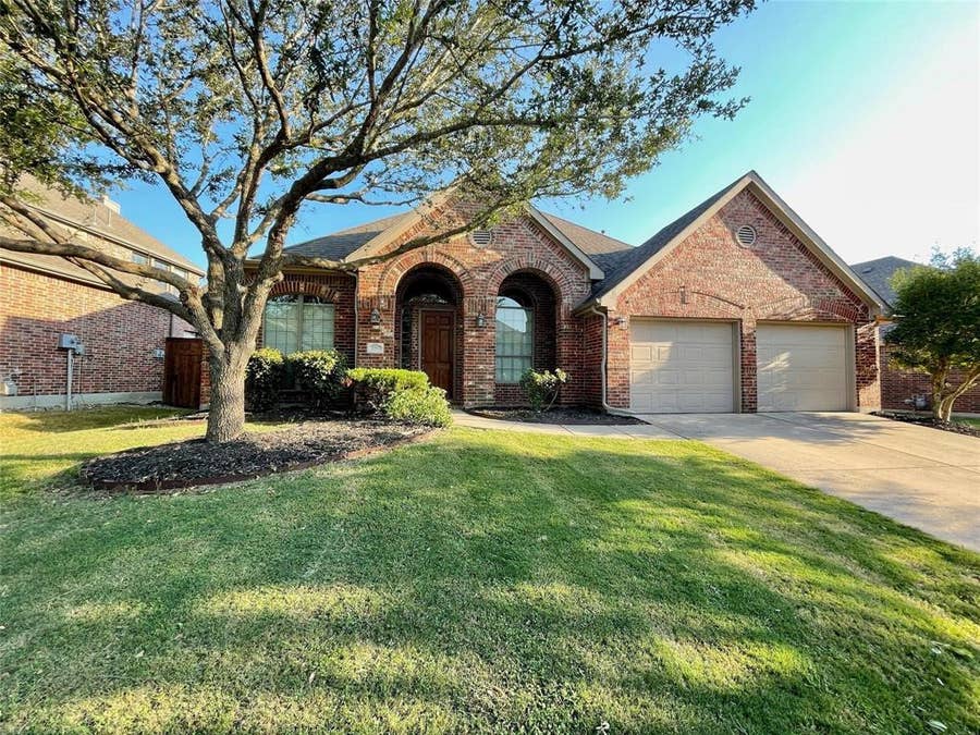 Property photo for 2902 Madison Drive, Melissa, TX
