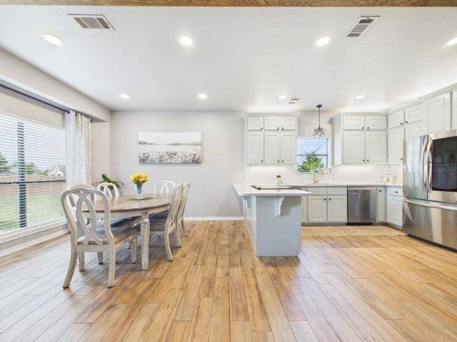 6080 Sunrise Court, Athens, TX 75752 6080 Sunrise Court, Athens, TX 75752