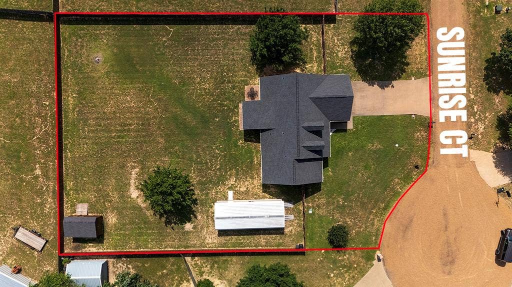 6080 Sunrise Court, Athens, TX 75752 6080 Sunrise Court, Athens, TX 75752