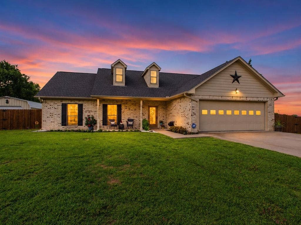 6080 Sunrise Court, Athens, TX 75752 6080 Sunrise Court, Athens, TX 75752