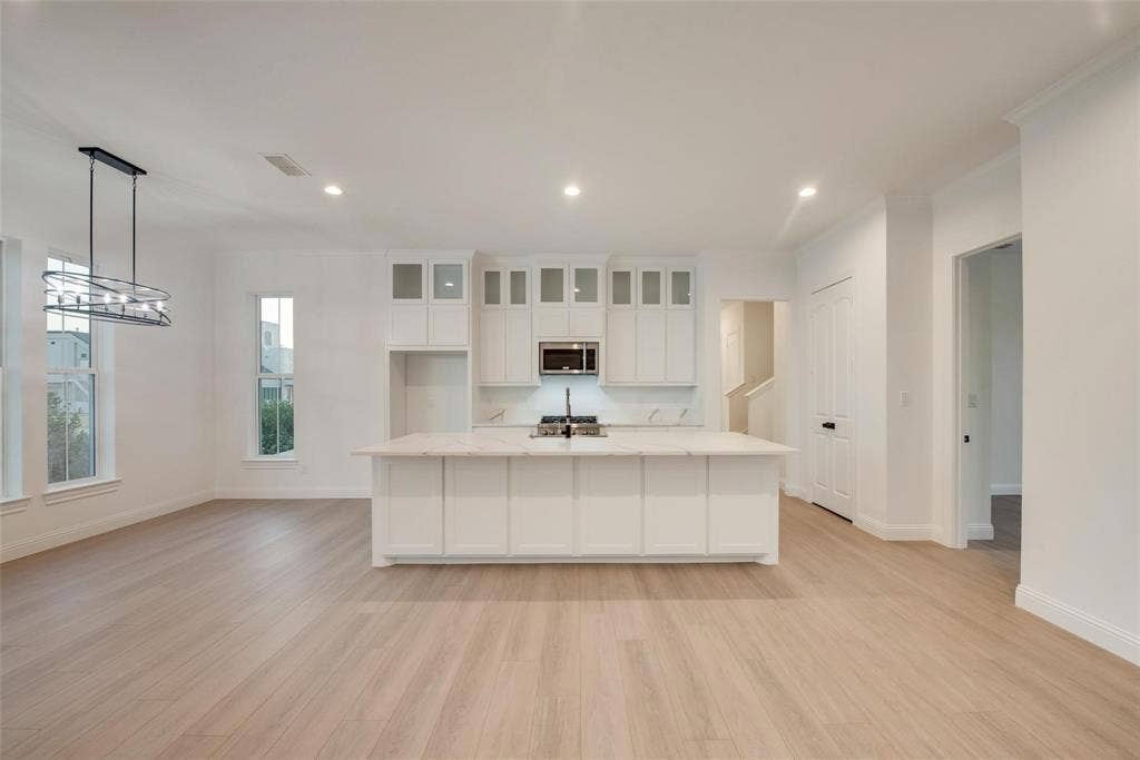 1203 Chapel Drive, Rockwall, TX 75032 1203 Chapel Drive, Rockwall, TX 75032