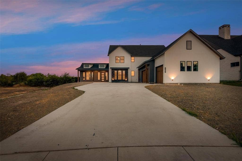 1203 Chapel Drive, Rockwall, TX 75032 1203 Chapel Drive, Rockwall, TX 75032