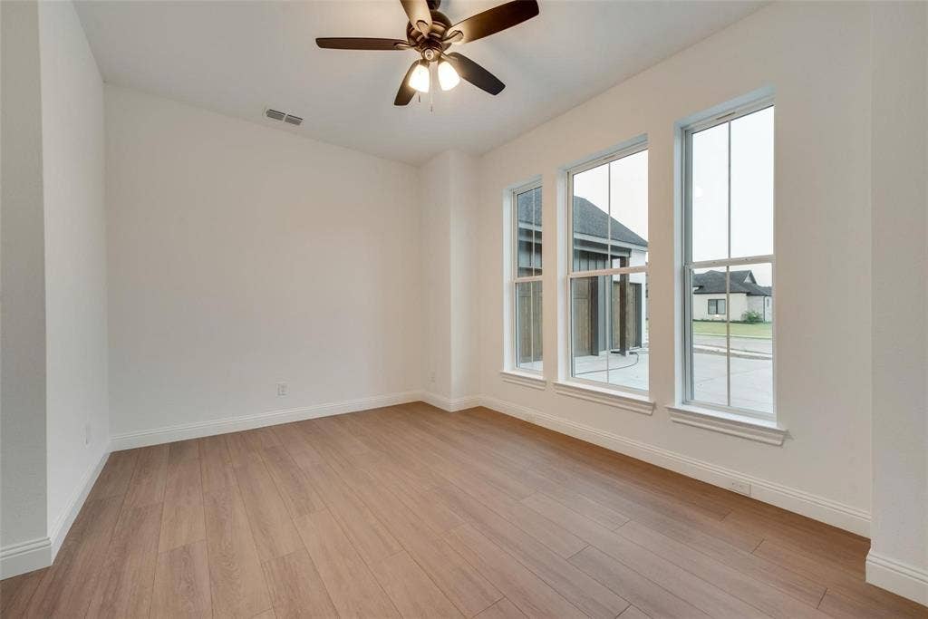 1203 Chapel Drive, Rockwall, TX 75032 1203 Chapel Drive, Rockwall, TX 75032