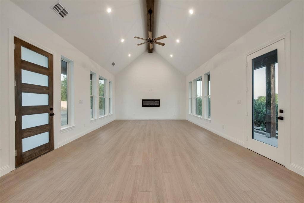 1203 Chapel Drive, Rockwall, TX 75032 1203 Chapel Drive, Rockwall, TX 75032