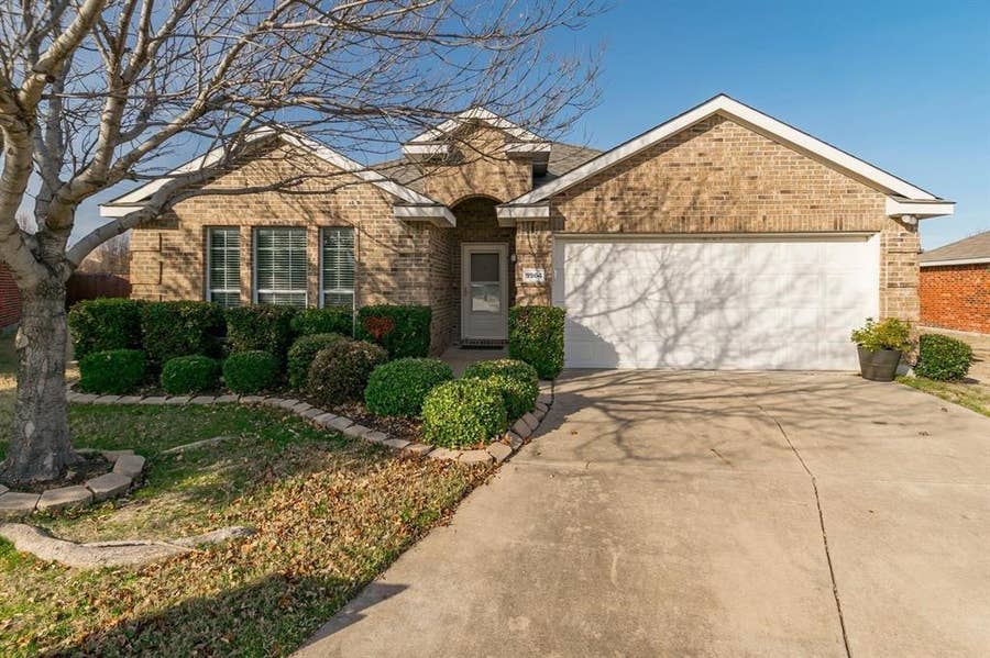 Property photo for 9964 Southgate Drive, McKinney, TX